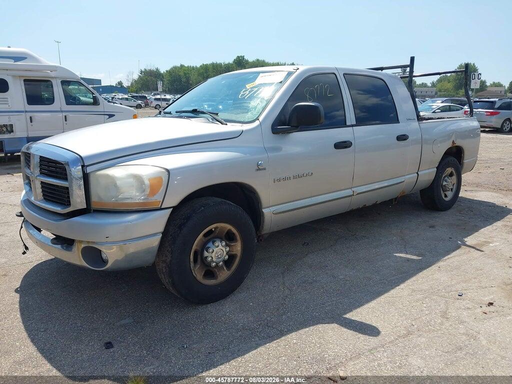 3D7LL39C46G212011 2006 DODGE RAM 3500 photo no. 2