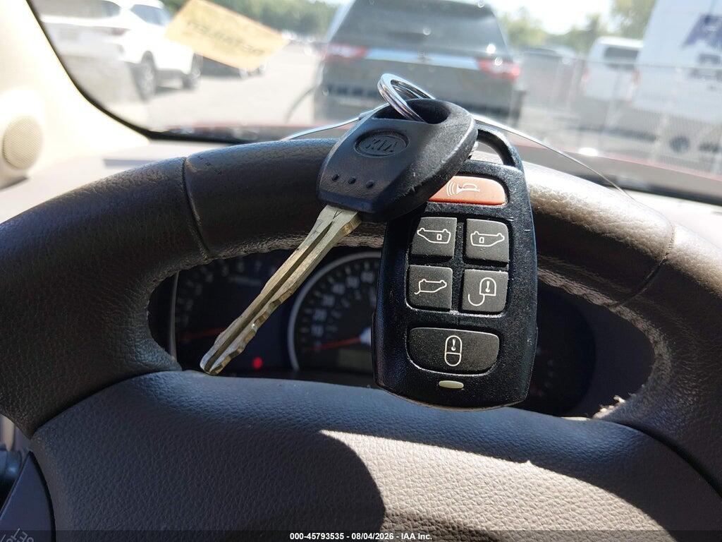 KNDMB233896305544 2009 KIA SEDONA photo no. 11
