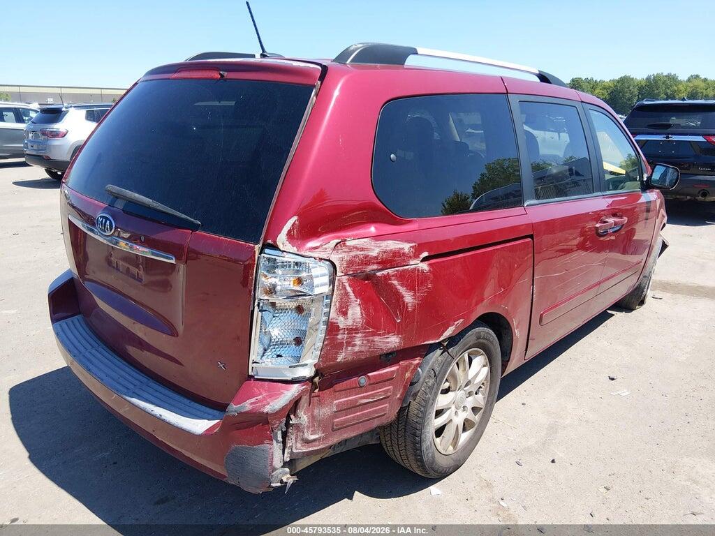 KNDMB233896305544 2009 KIA SEDONA photo no. 4