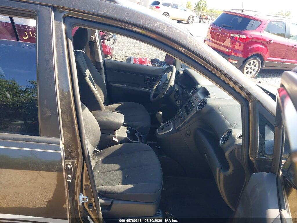 KNAFG528897229176 2009 KIA RONDO photo no. 5