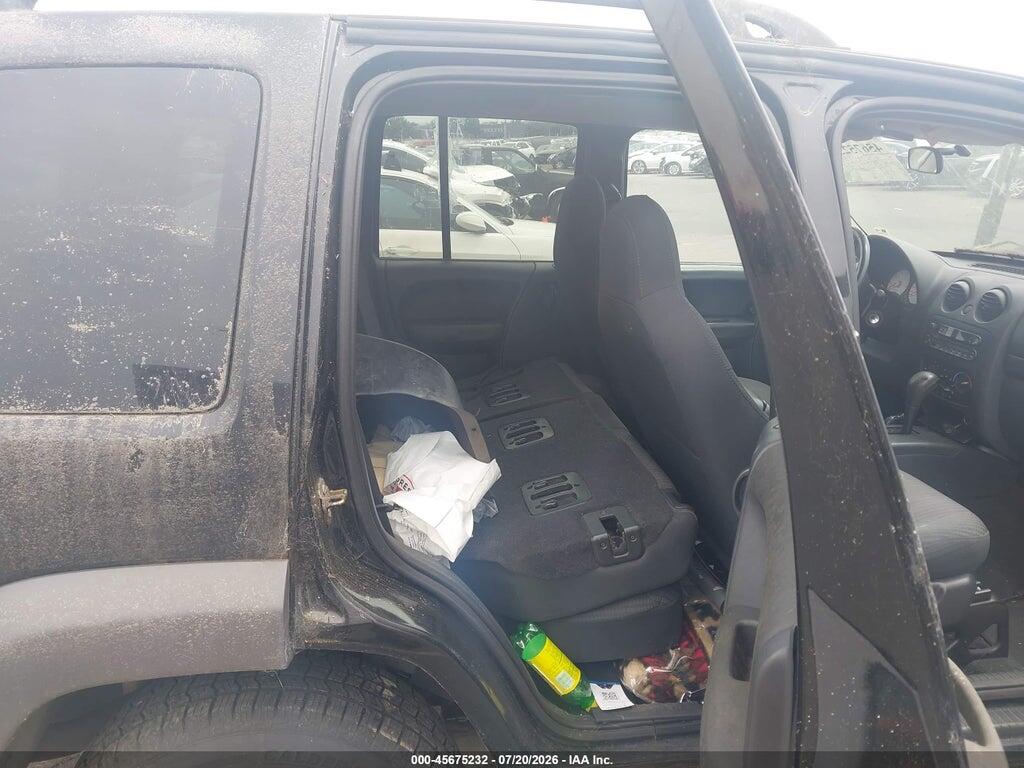 1J4GL48K13W597724 2003 JEEP LIBERTY photo no. 8