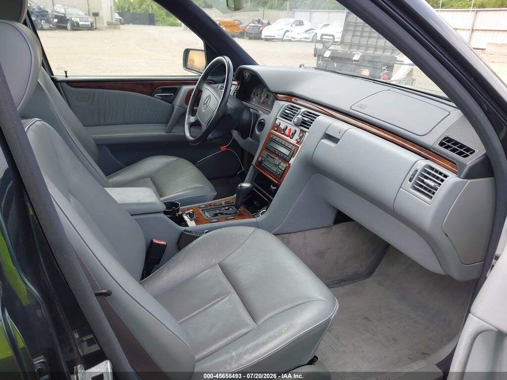 WDBJF65F8WA697230 1998 MERCEDES-BENZ E photo no. 5