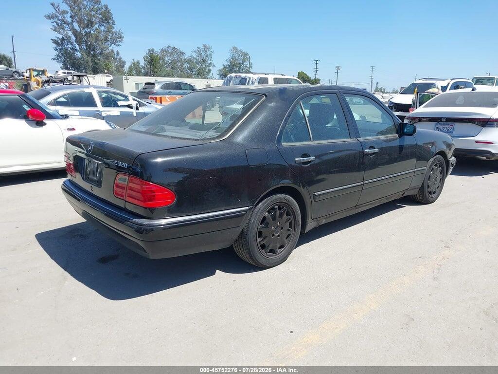 WDBJF65F0WA543594 1998 MERCEDES-BENZ E 320 photo no. 4