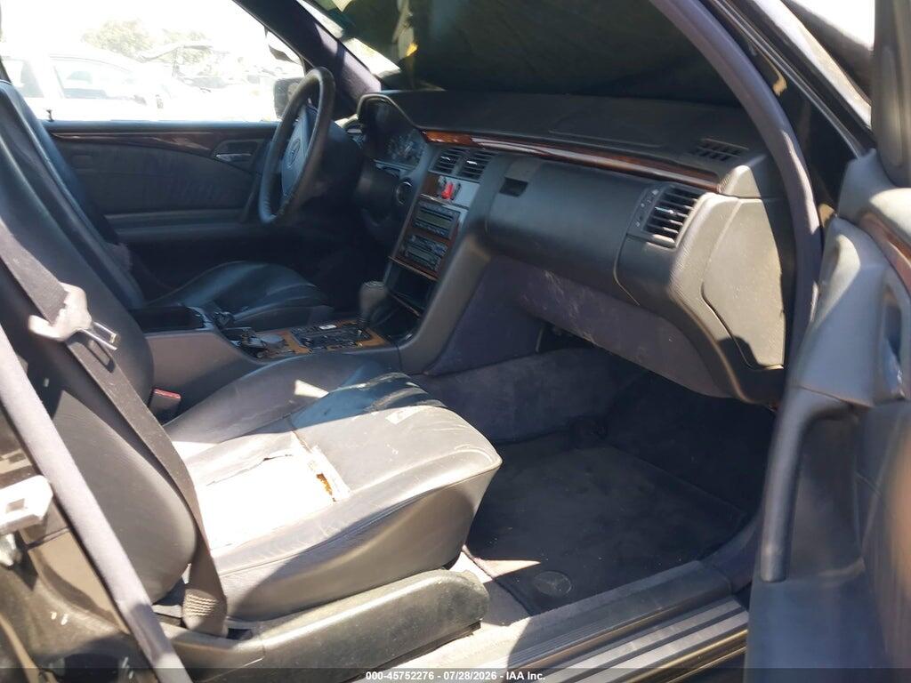 WDBJF65F0WA543594 1998 MERCEDES-BENZ E 320 photo no. 5