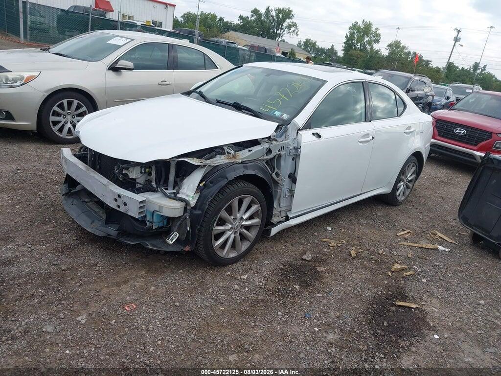 JTHCK262792031967 2009 LEXUS IS 250 photo no. 2