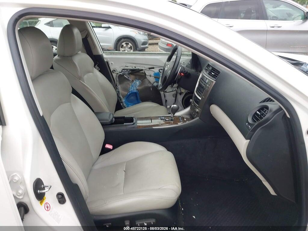 JTHCK262792031967 2009 LEXUS IS 250 photo no. 5