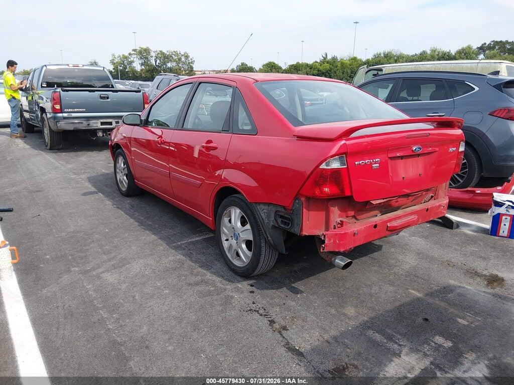 1FAFP38Z06W134142 2006 FORD FOCUS photo no. 3