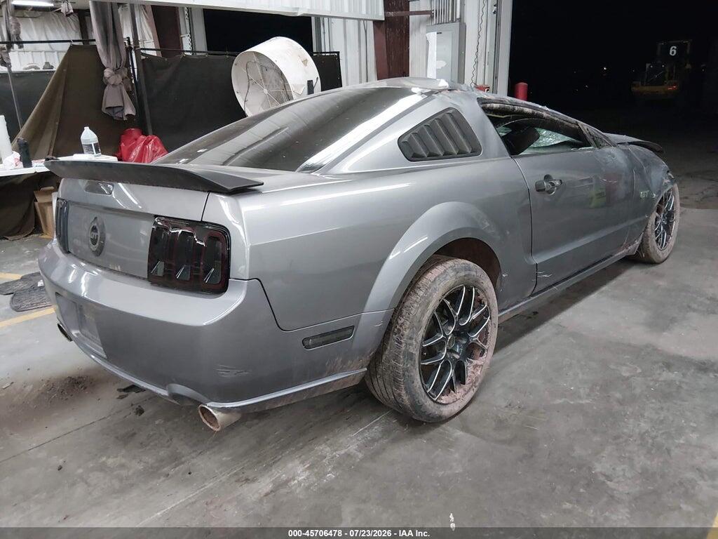 1ZVFT82HX65194385 2006 FORD MUSTANG photo no. 4