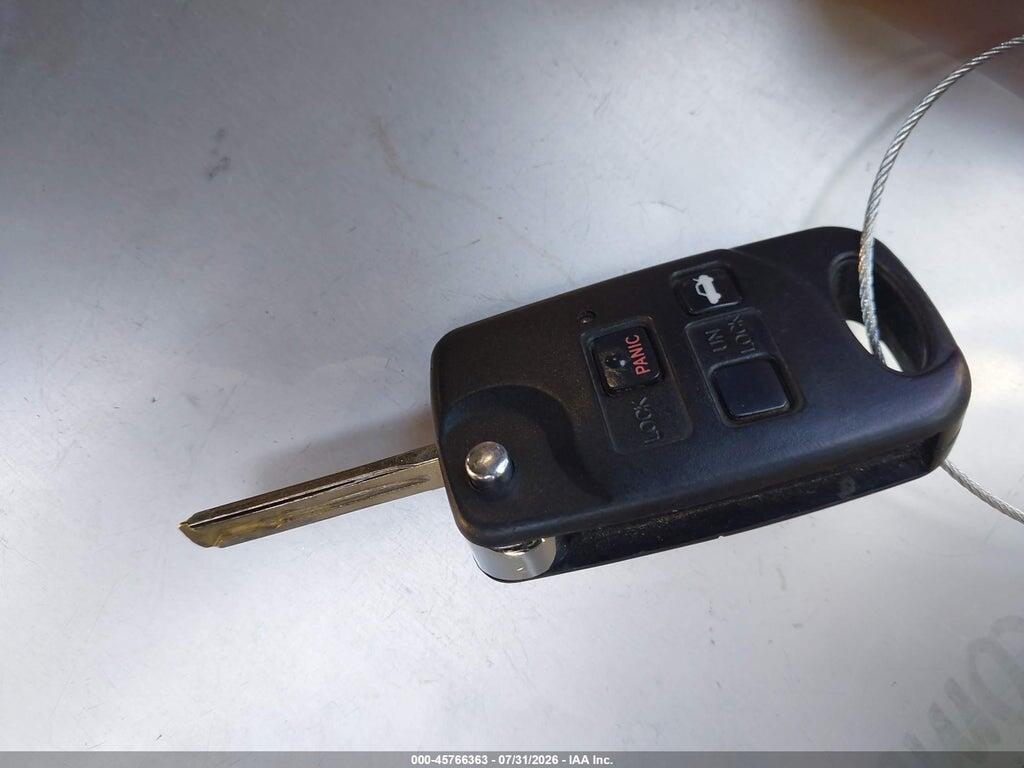JTHBD192730079225 2003 LEXUS IS 300 photo no. 11