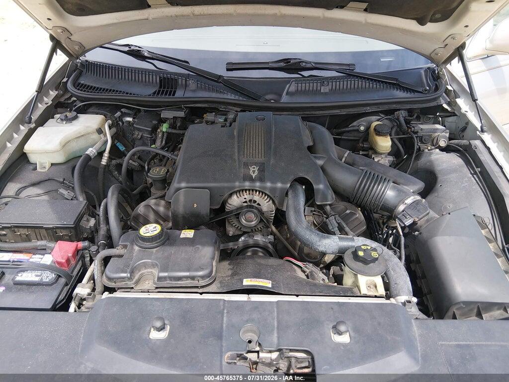 1LNHM82W83Y672185 2003 LINCOLN TOWN CAR photo no. 10