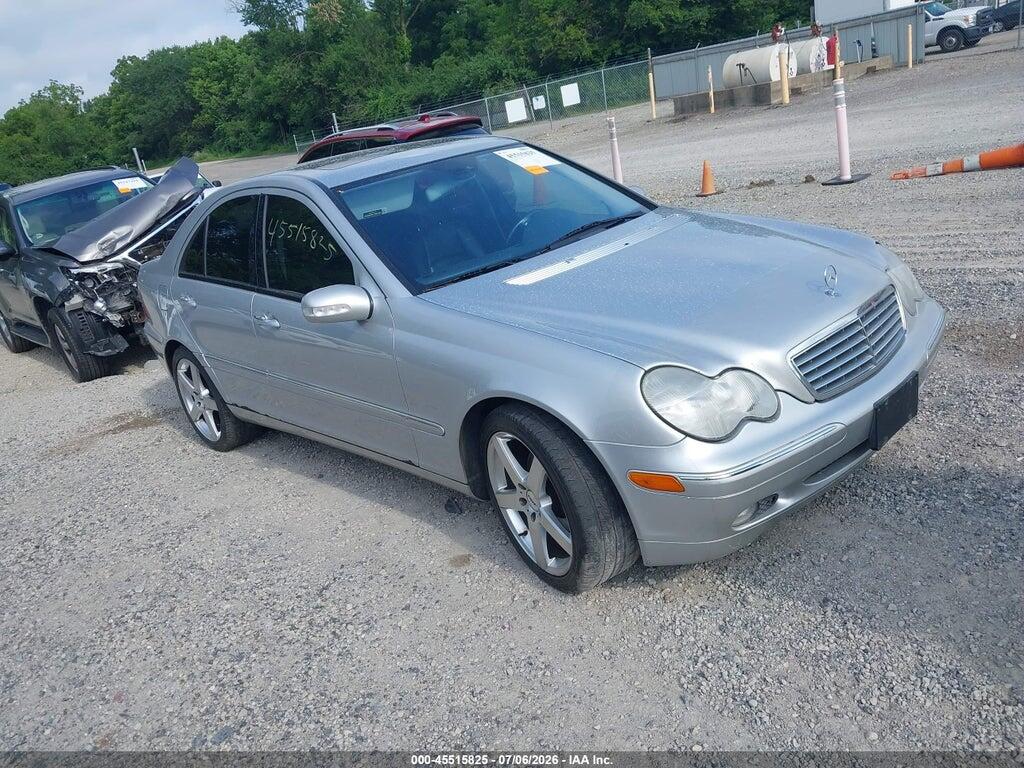 WDBRF81JX3F376863 2003 MERCEDES-BENZ C photo no. 1