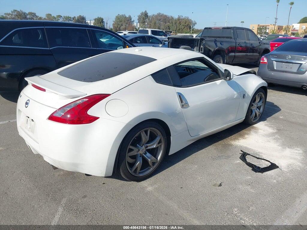 JN1AZ44E09M407638 2009 NISSAN 370Z photo no. 4