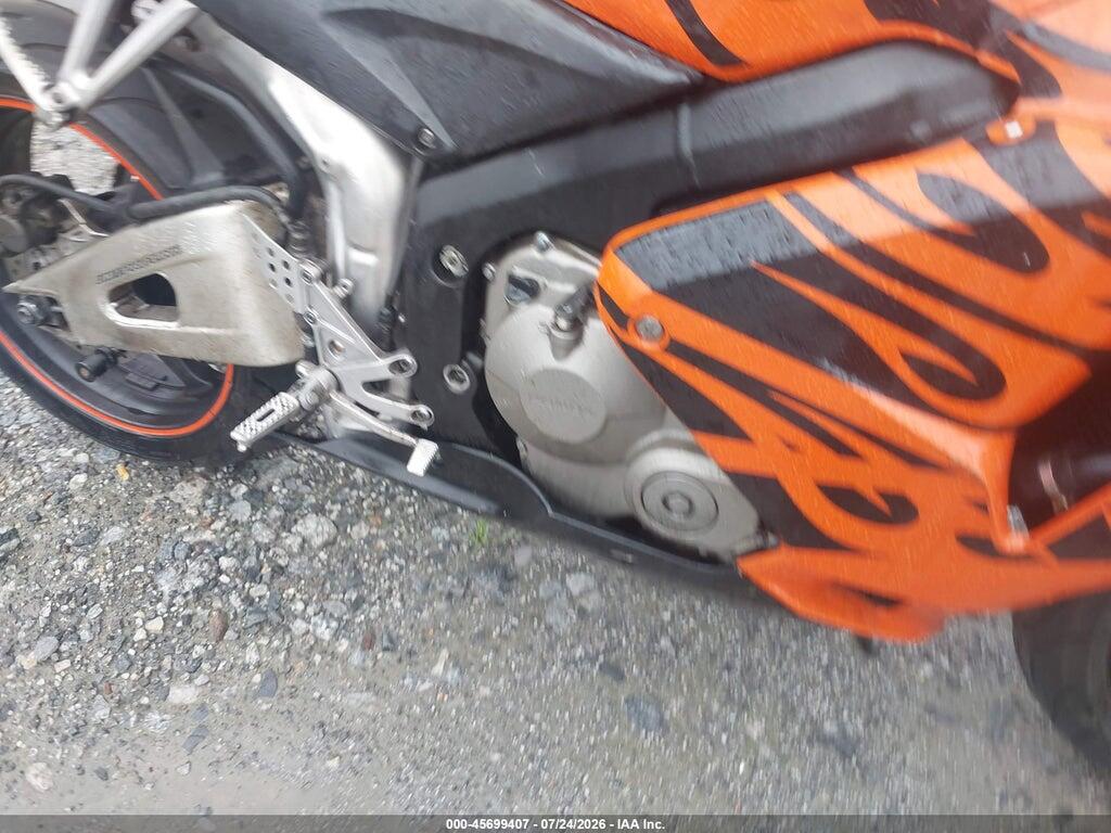JH2PC37096M309925 2006 HONDA CBR600 photo no. 8