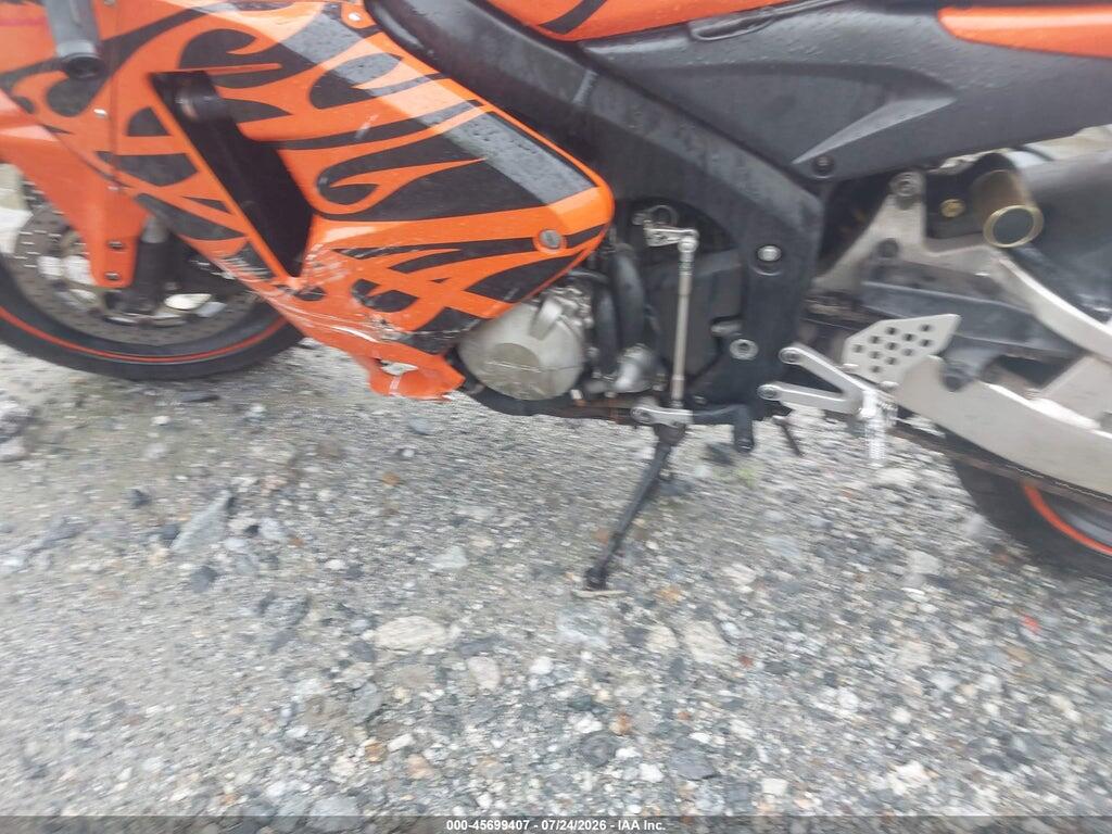 JH2PC37096M309925 2006 HONDA CBR600 photo no. 9
