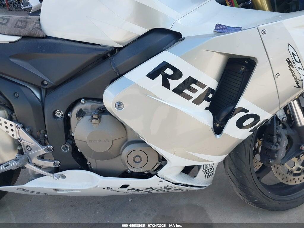JH2PC37026M305845 2006 HONDA CBR600 photo no. 8