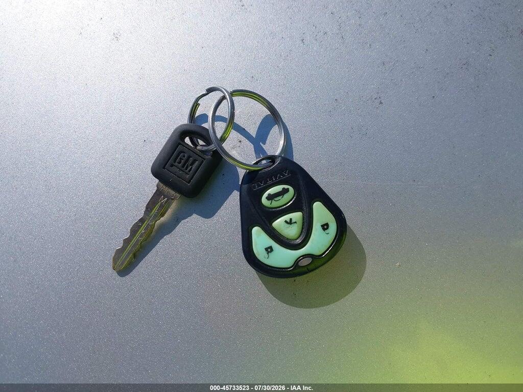 1G2WP52K33F152197 2003 PONTIAC GRAND PRIX photo no. 11
