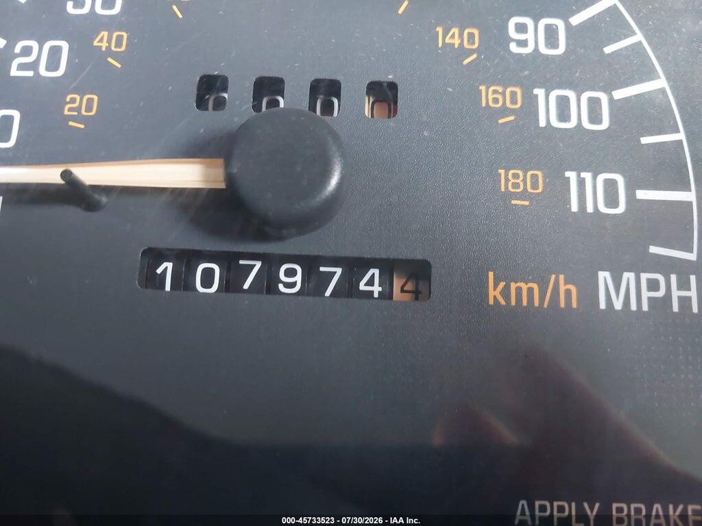 1G2WP52K33F152197 2003 PONTIAC GRAND PRIX photo no. 12