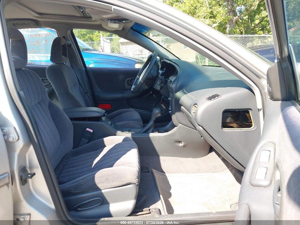 1G2WP52K33F152197 2003 PONTIAC GRAND PRIX photo no. 5