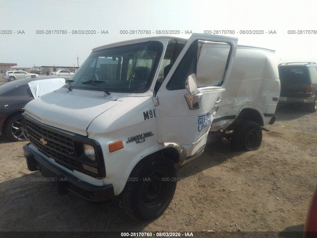 1GCDG15Z3RF147725 1994 CHEVROLET G10 photo no. 2