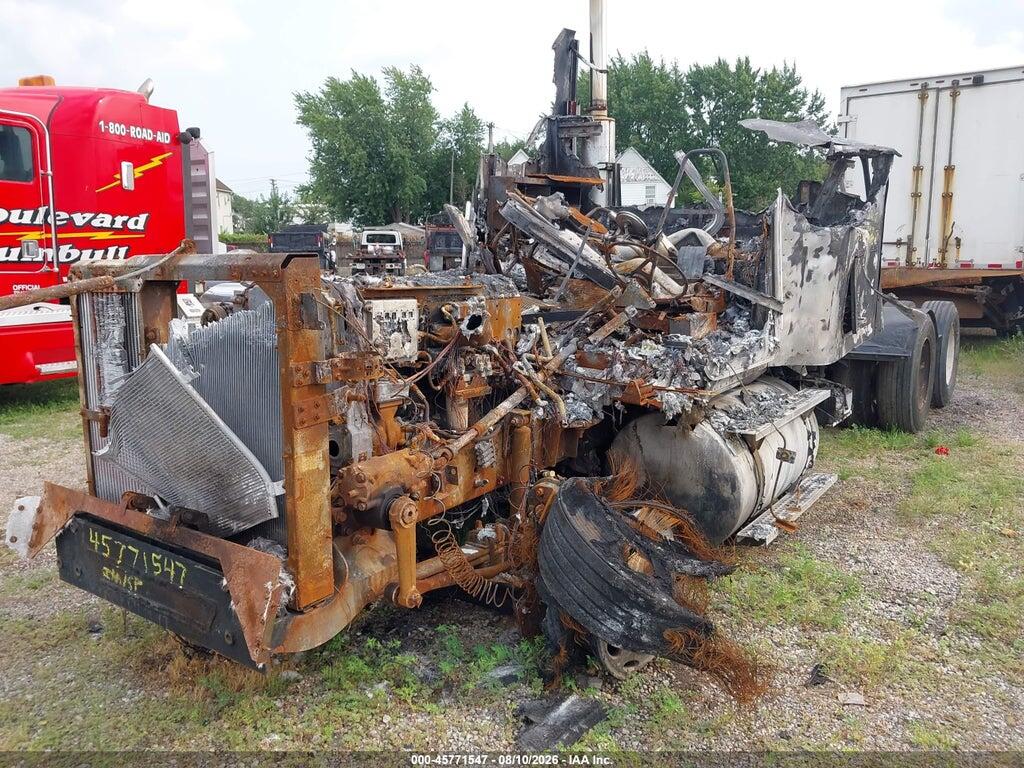 2006 INTERNATIONAL 9400 2HSCNAPR36C257445