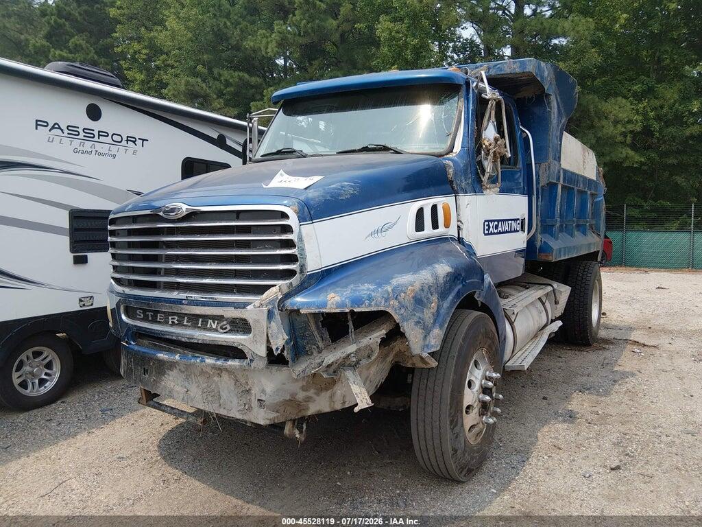 2FWBA2AN03AL07270 2003 STERLING TRUCK A photo no. 11