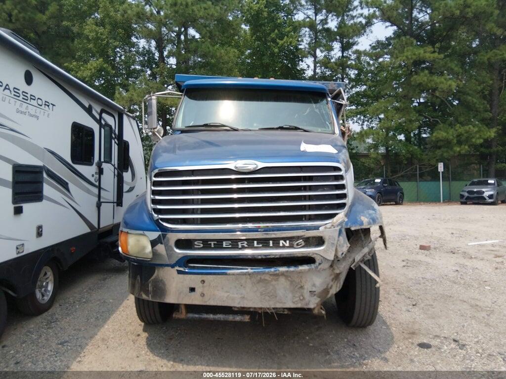 2FWBA2AN03AL07270 2003 STERLING TRUCK A photo no. 12