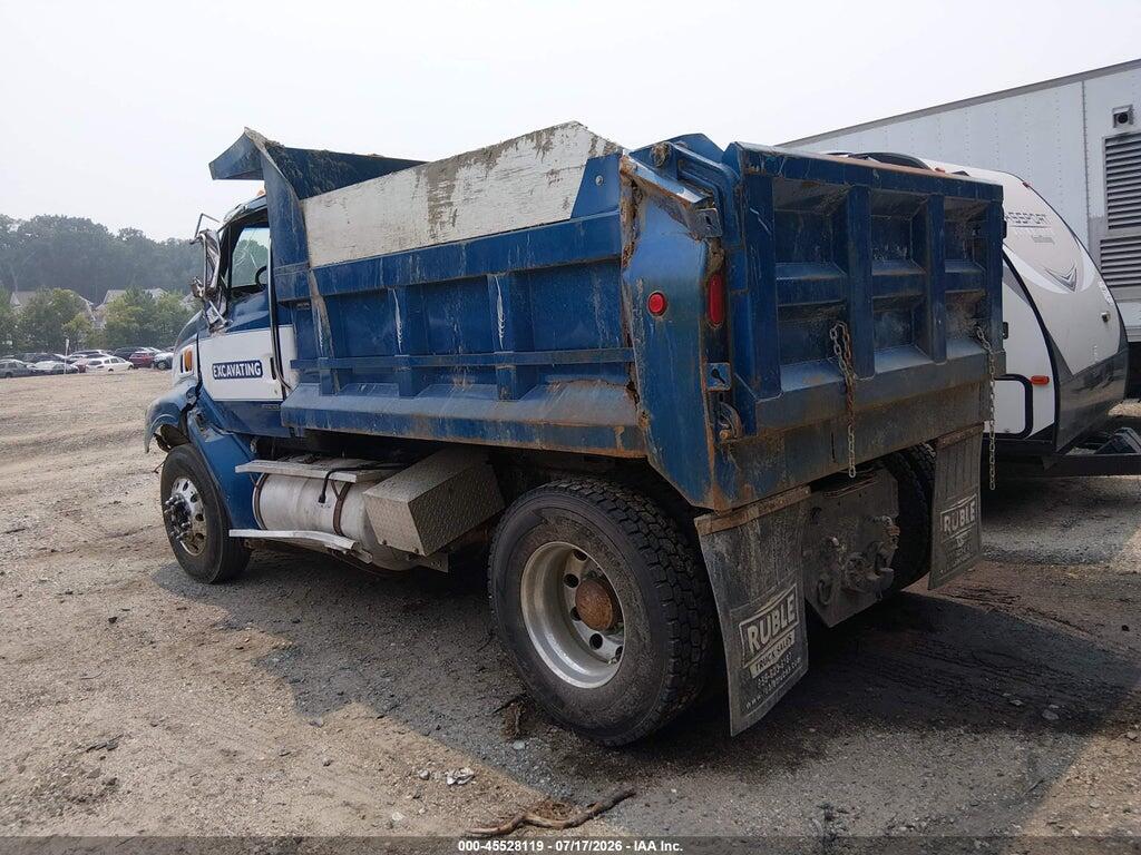 2FWBA2AN03AL07270 2003 STERLING TRUCK A photo no. 3