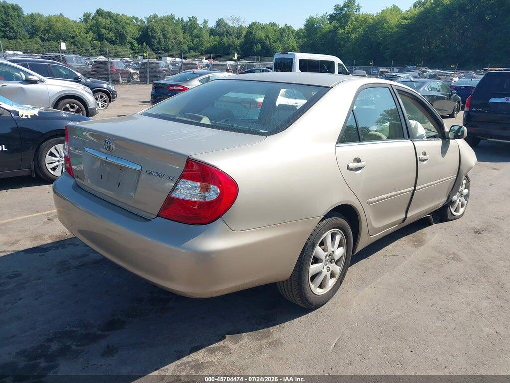 4T1BE30K33U741376 2003 TOYOTA CAMRY photo no. 4