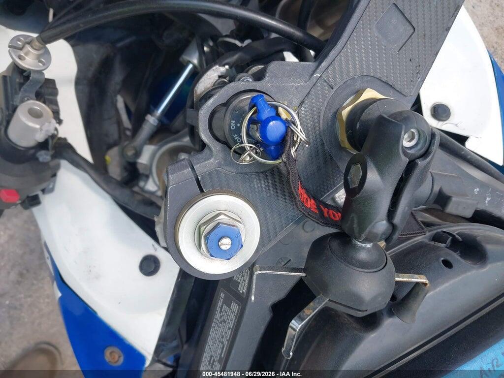 JS1GN7EA292102793 2009 SUZUKI GSX-R600 photo no. 11