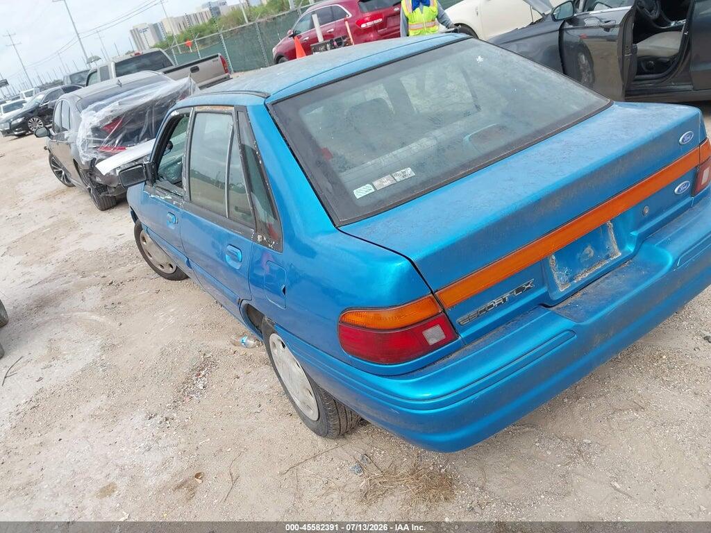 1FARP14J8RW196037 1994 FORD ESCORT photo no. 3