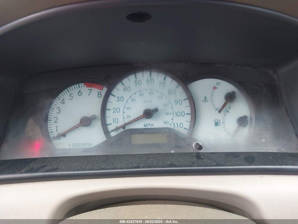 1NXBR32E53Z100709 2003 TOYOTA COROLLA photo no. 7