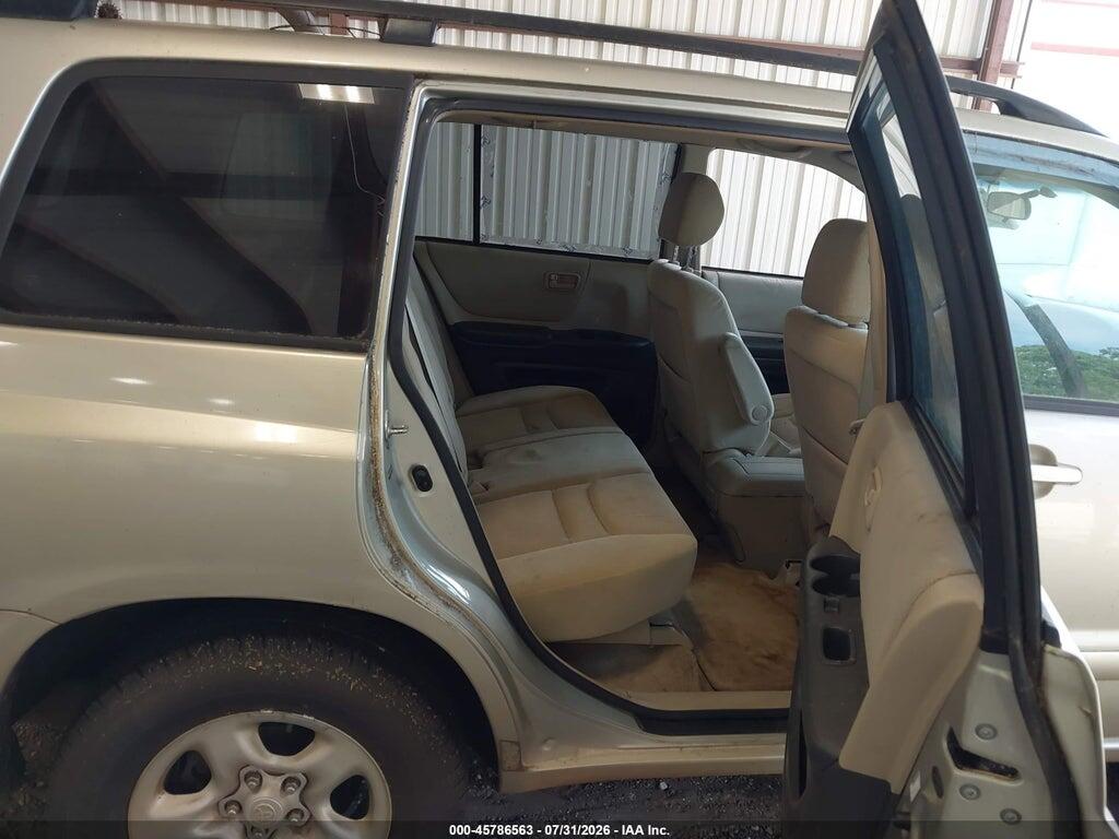 JTEGF21A330107446 2003 TOYOTA HIGHLANDER photo no. 8