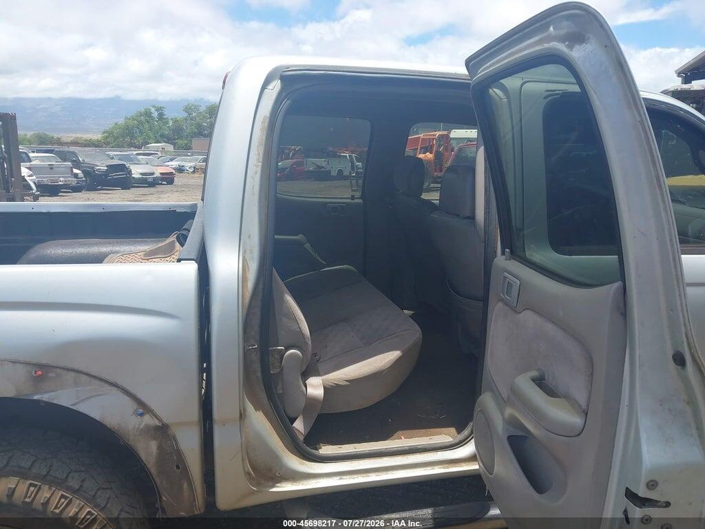 5TEGN92N03Z253241 2003 TOYOTA TACOMA photo no. 8