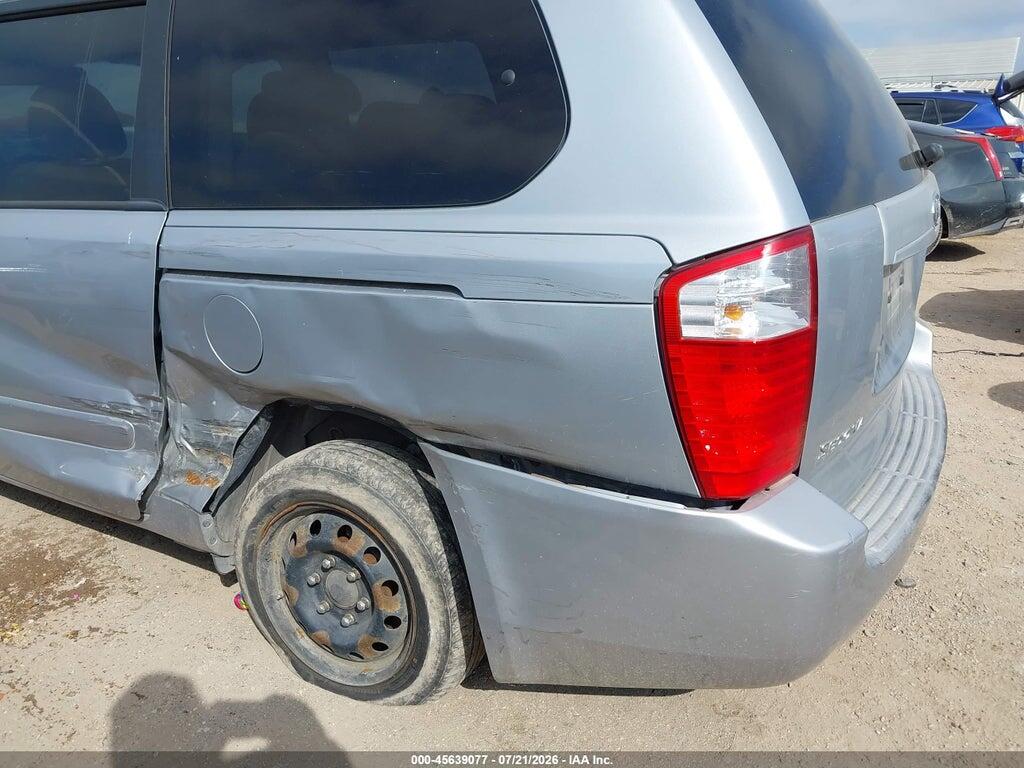 KNDMB233666041266 2006 KIA SEDONA photo no. 6