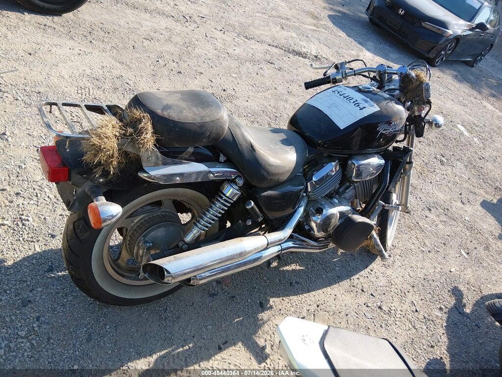 JH2RC4305RM004740 1994 HONDA VF750 photo no. 4