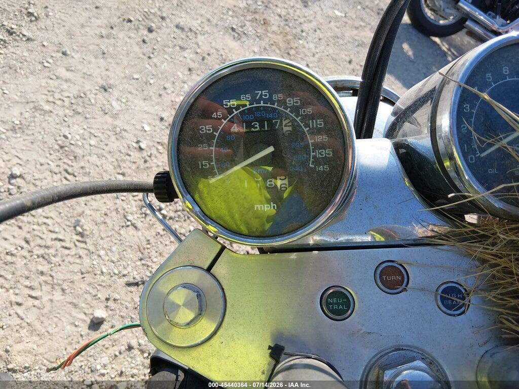 JH2RC4305RM004740 1994 HONDA VF750 photo no. 7