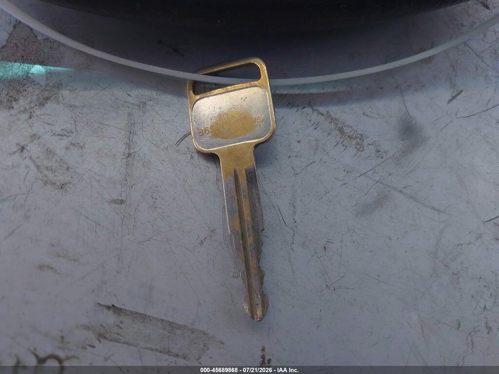 JACDH58V7R7932089 1994 ISUZU TROOPER photo no. 11