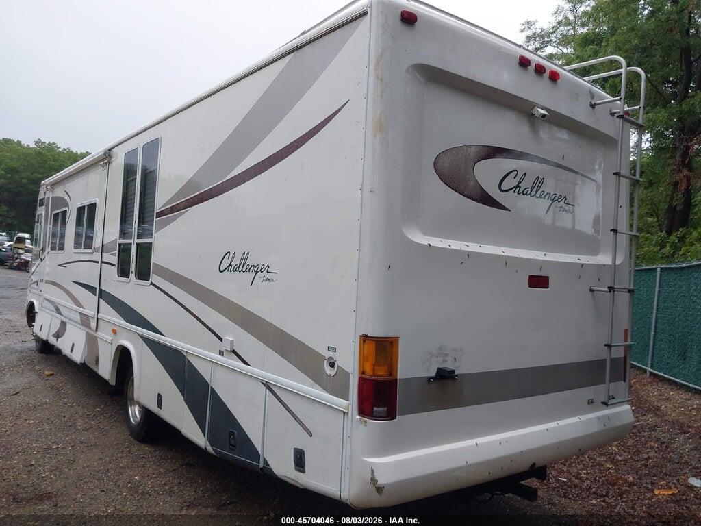 5B4MP67G133370045 2003 WORKHORSE CUSTOM CHASSIS MOTORHOME CHASSIS photo no. 3