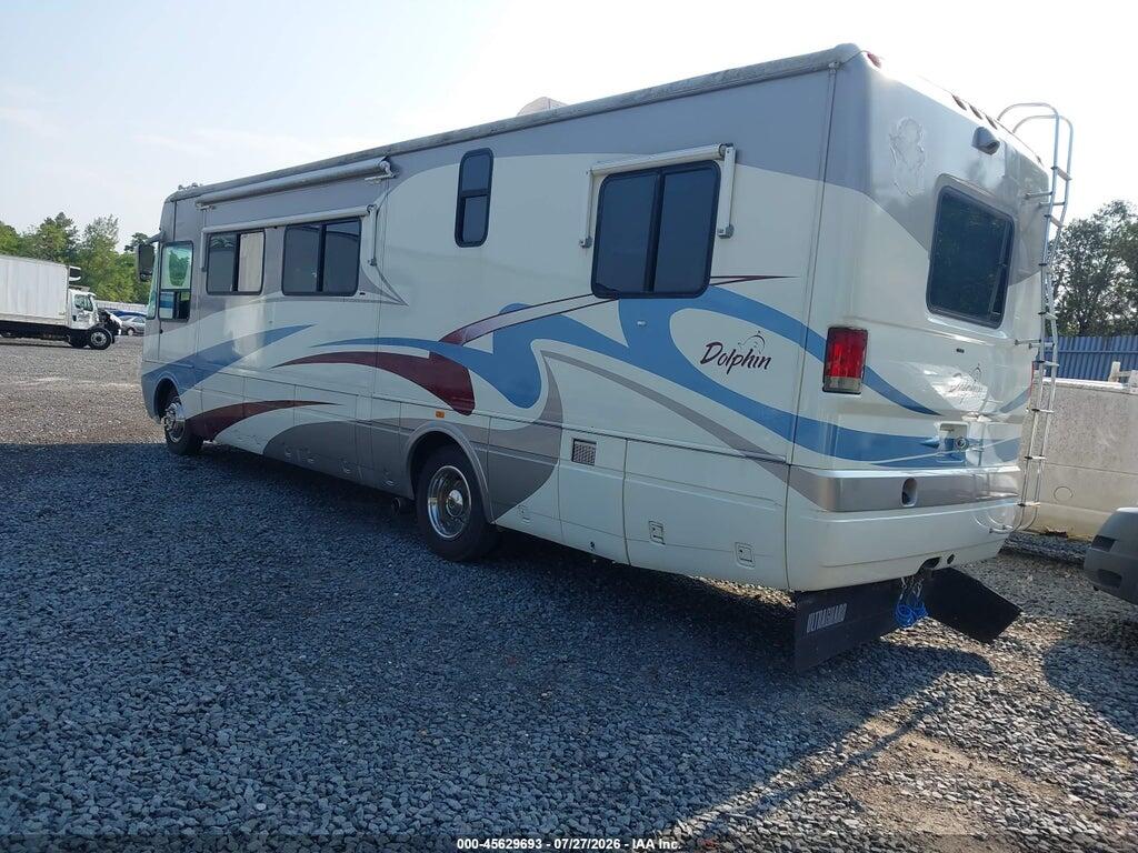 5B4MP67G233376372 2003 WORKHORSE CUSTOM CHASSIS MOTORHOME CHASSIS photo no. 3