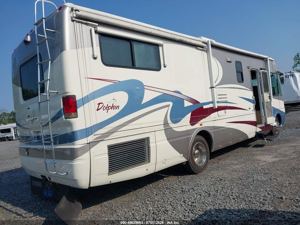 5B4MP67G233376372 2003 WORKHORSE CUSTOM CHASSIS MOTORHOME CHASSIS photo no. 4