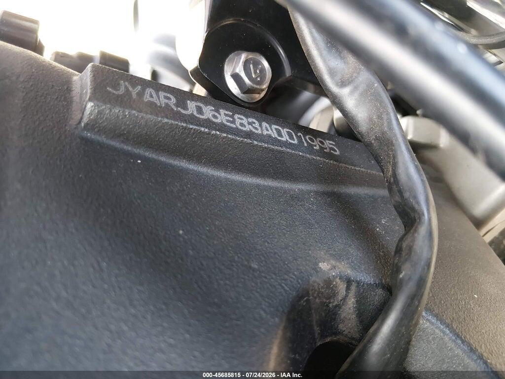 JYARJ06E83A001995 2003 YAMAHA YZFR6 photo no. 10