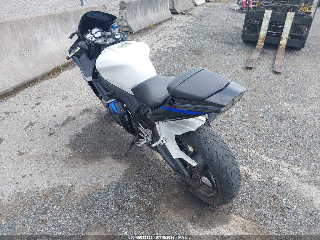 JYARJ06E93A005800 2003 YAMAHA YZFR6 photo no. 3