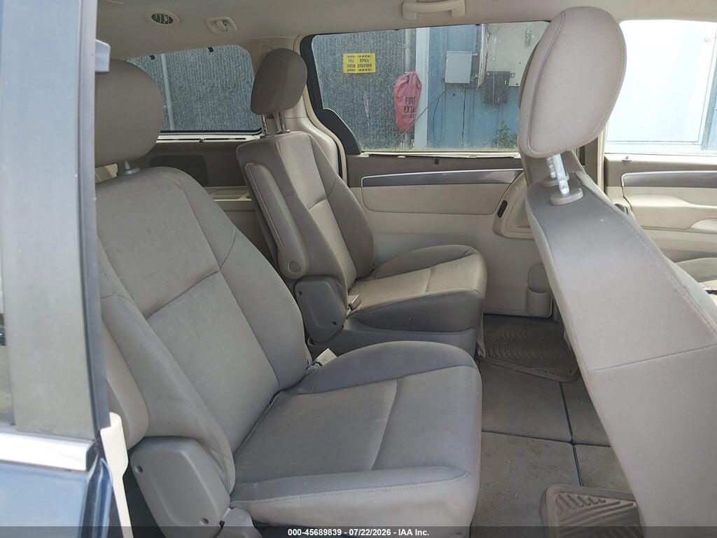 2V8HW34179R518393 2009 VOLKSWAGEN ROUTAN photo no. 8