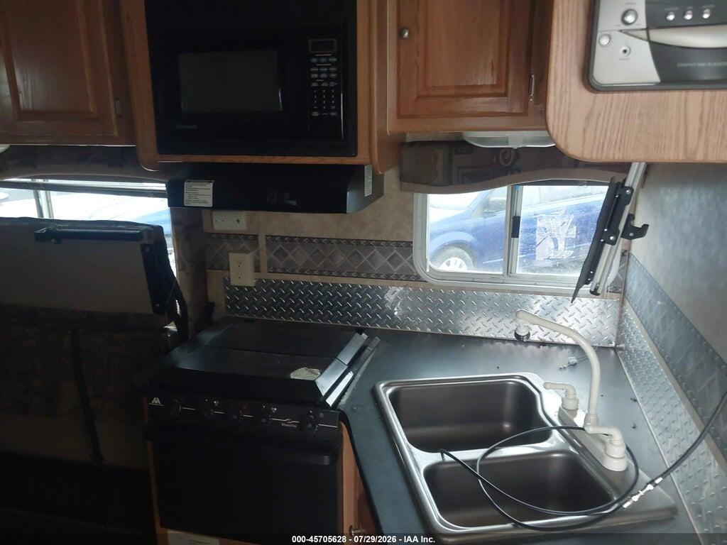 1SE200M286B001360 2006 LAYTON RAMPAGE SERIES M-240 WAY-LIT photo no. 12
