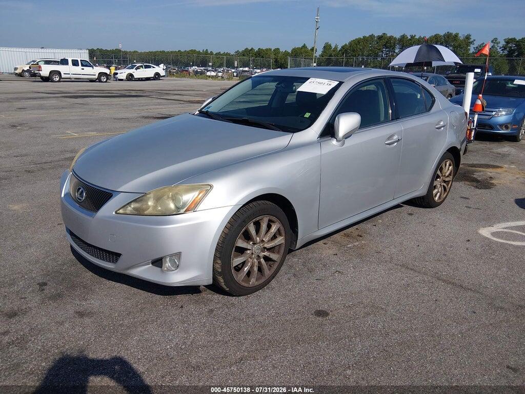 JTHCK262062002824 2006 LEXUS IS 250 photo no. 2