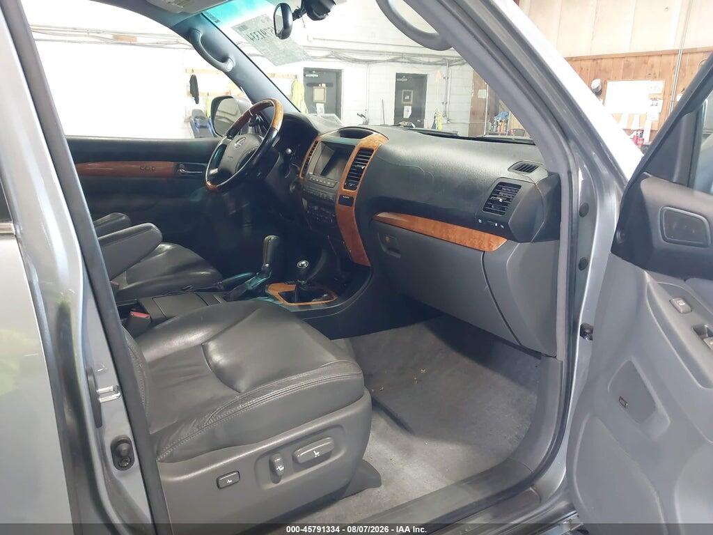 JTJBT20X260116797 2006 LEXUS GX 470 photo no. 5