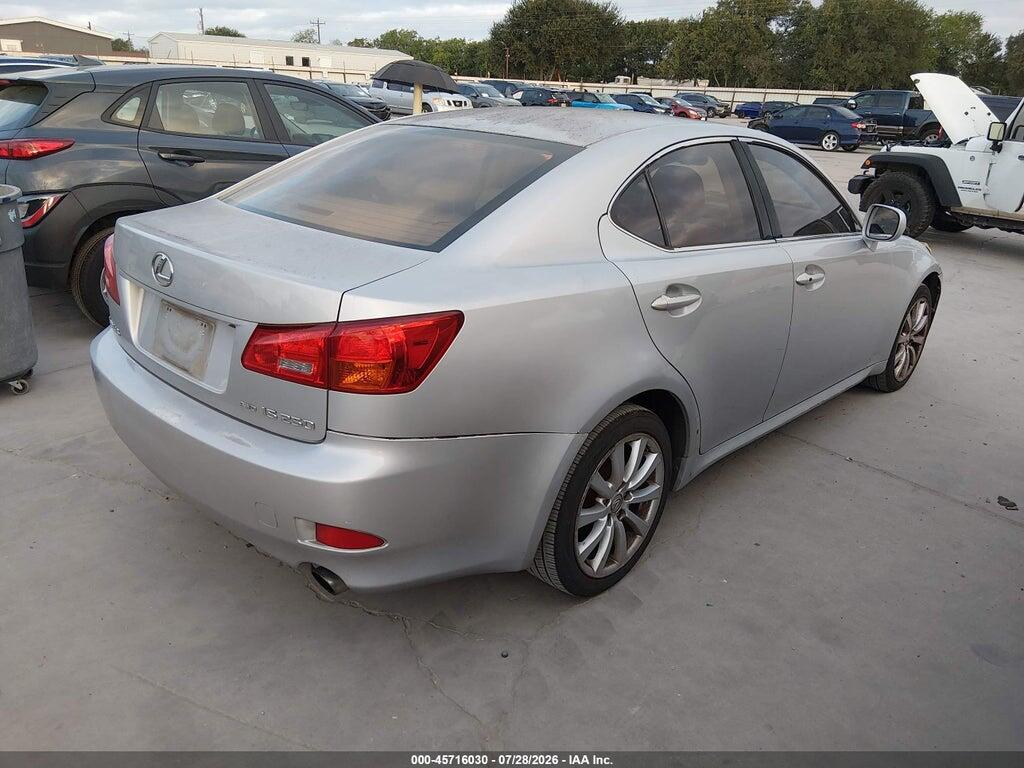 JTHCK262562001510 2006 LEXUS IS 250 photo no. 4