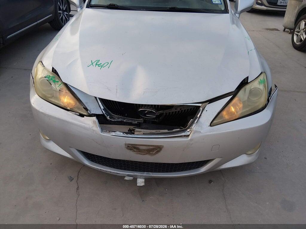 JTHCK262562001510 2006 LEXUS IS 250 photo no. 6