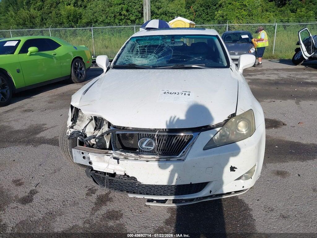 JTHBK262X62013275 2006 LEXUS IS 250 photo no. 6
