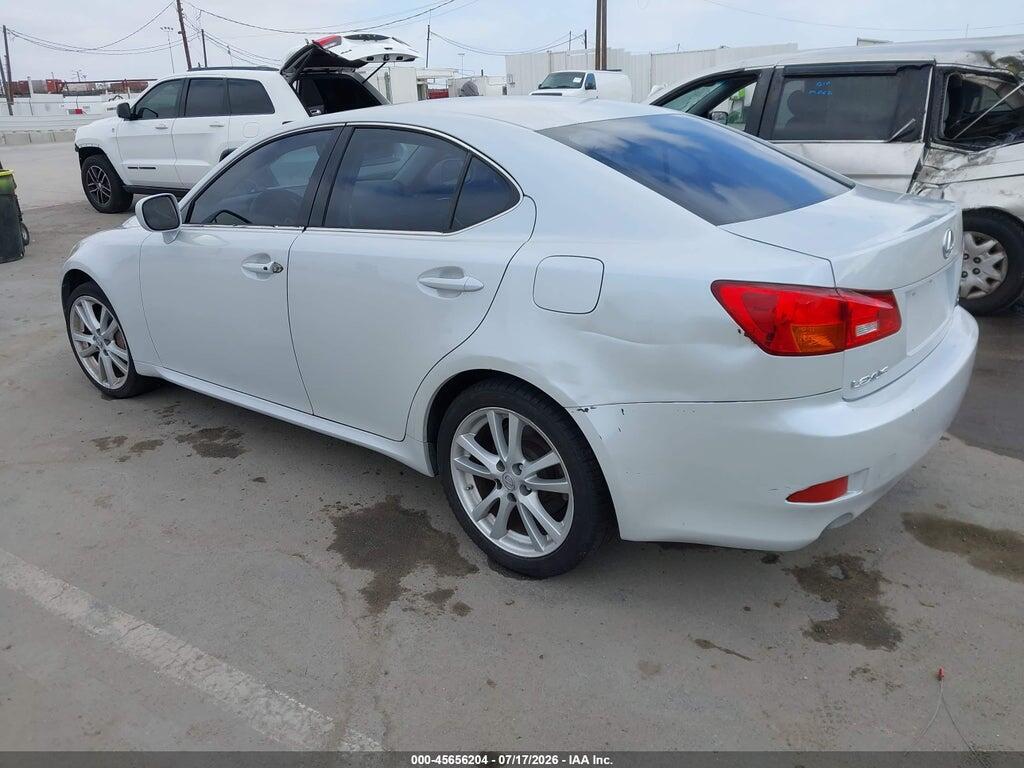 JTHBE262565005350 2006 LEXUS IS 350 photo no. 3